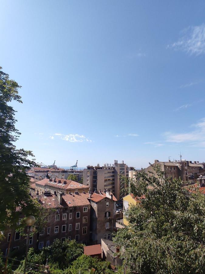 Studio Apartment Kontiki Rijeka Buitenkant foto