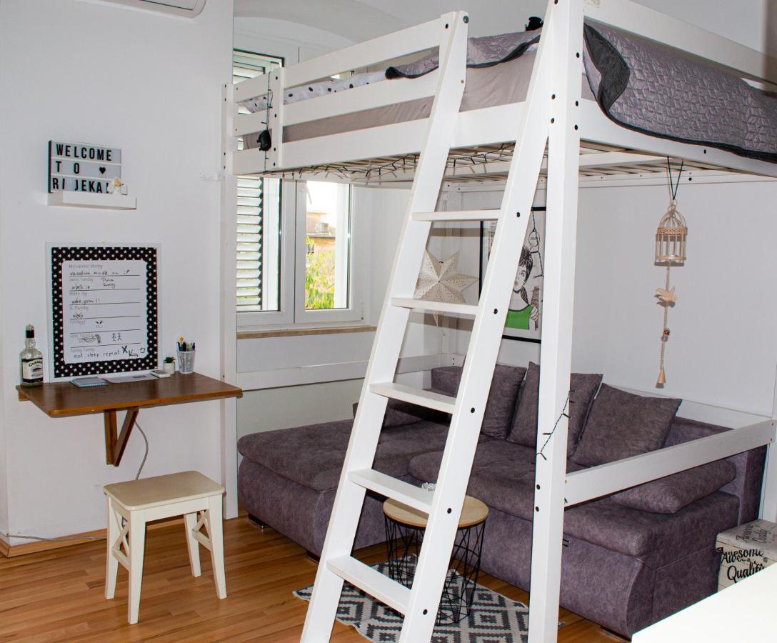 Studio Apartment Kontiki Rijeka Buitenkant foto